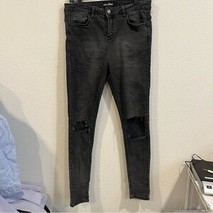 Hera London gray distressed ripped knee jeans size 32 regular skinny style